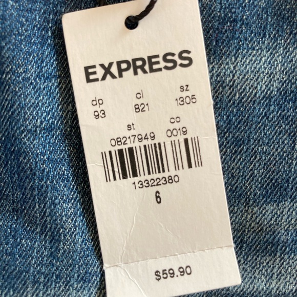 NWT Express denim mini skirt - Picture 3 of 5